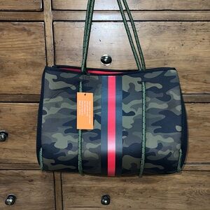 HAUTE SHORE Camouflage Tote with Red Stripe NWT